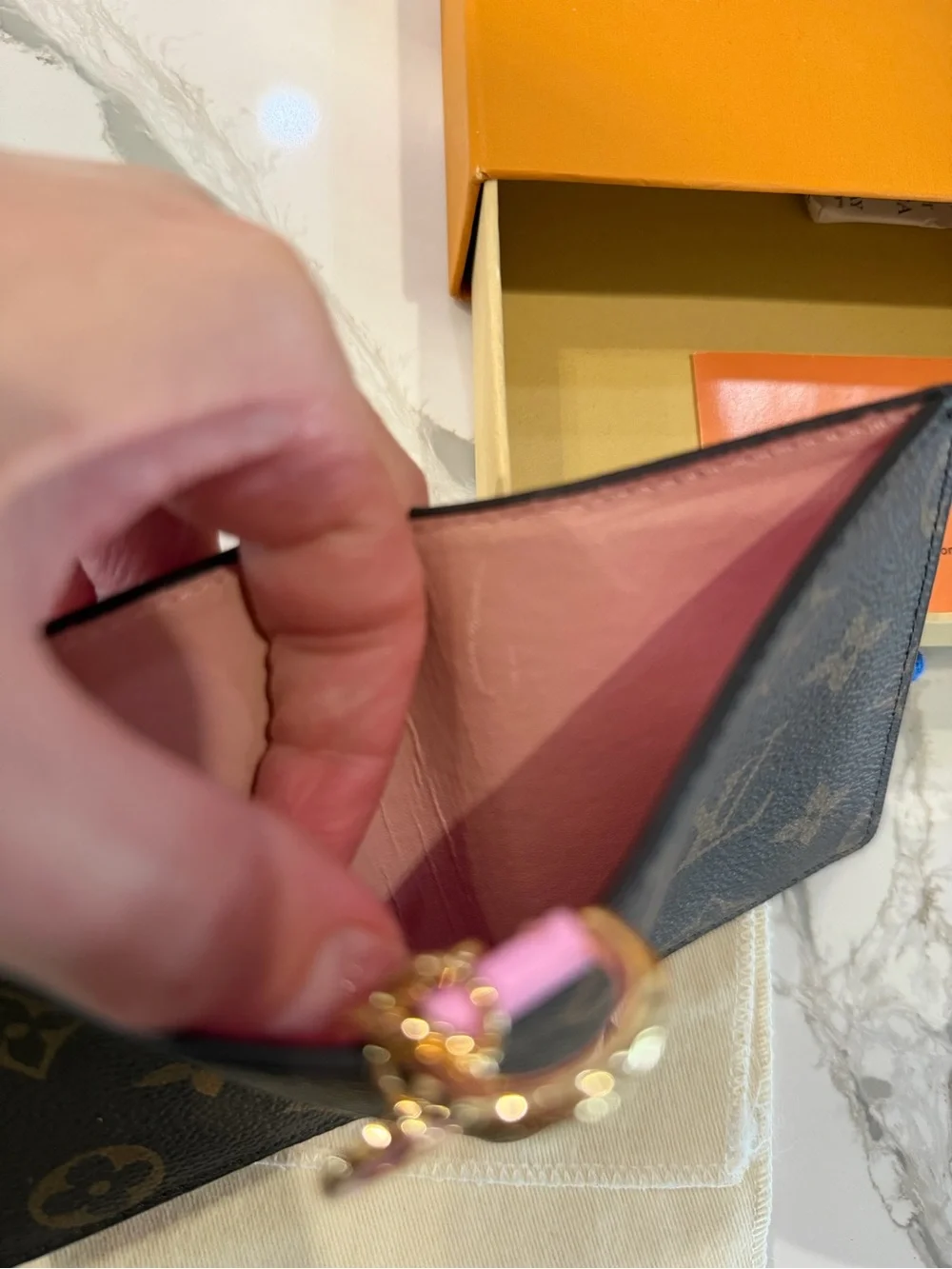Wallet - Picture 5 of 6